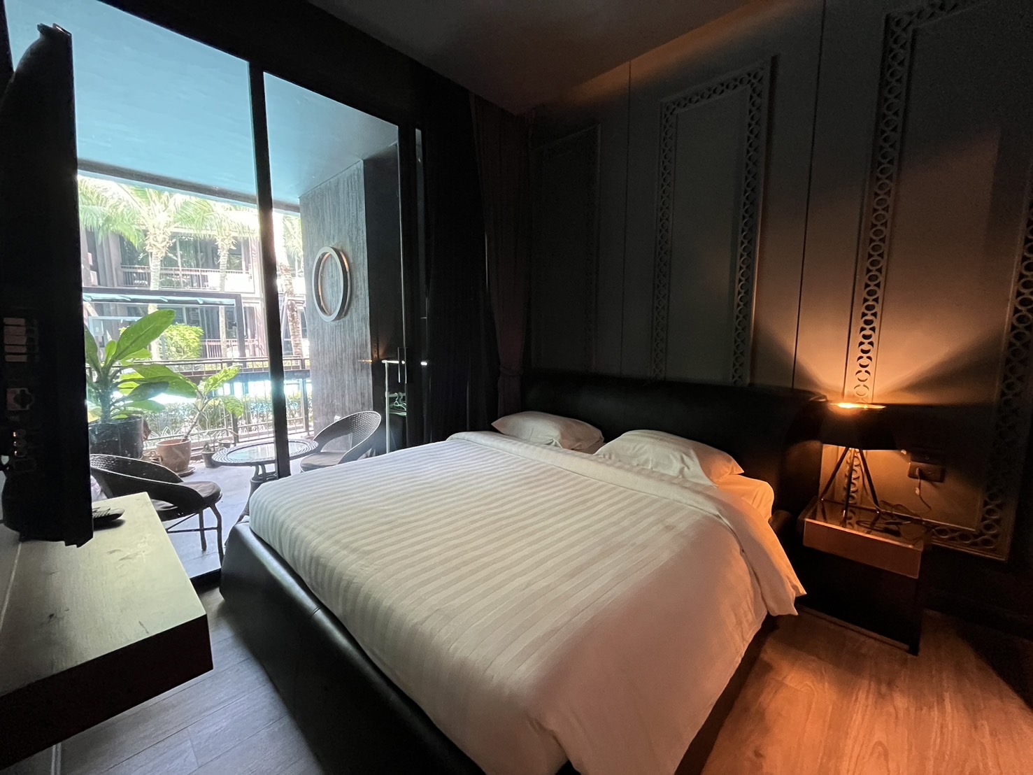 81f7993fc03c4672aa85bf06fdca6c88