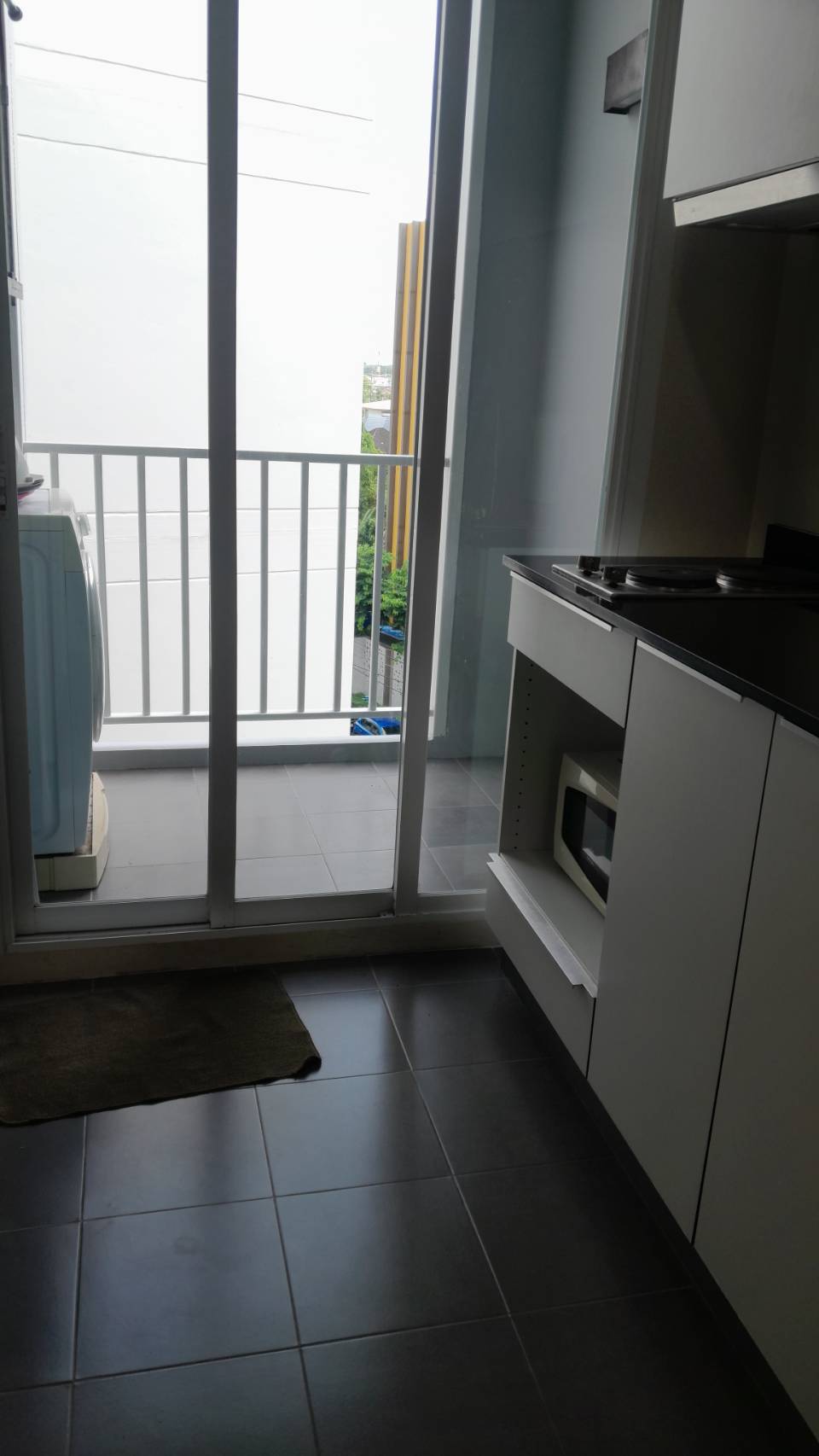 ccd3e9e50be043ecb6bafbf1f22f2e00