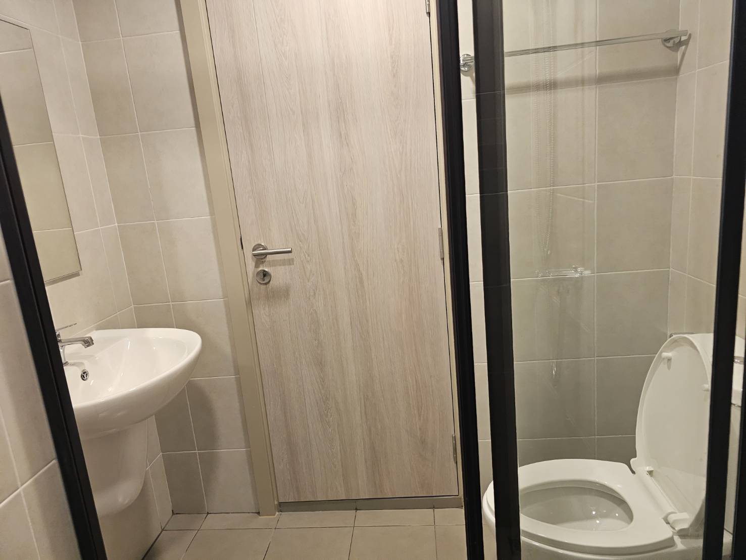 048eb08937404a04bde82908f42b014d