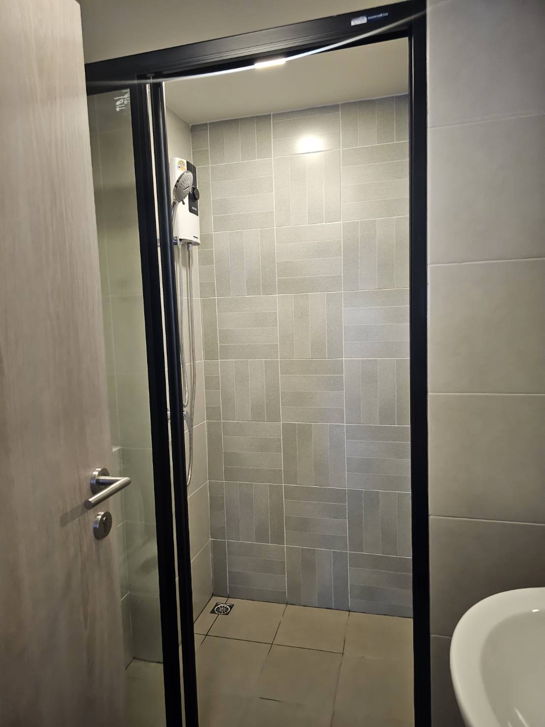 a8ce3a53e8ed40b0907d9f25bc8a7aeb-1