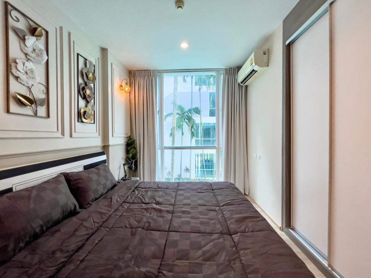 b83e31befd1e4a64a405d9ddf5cd5244