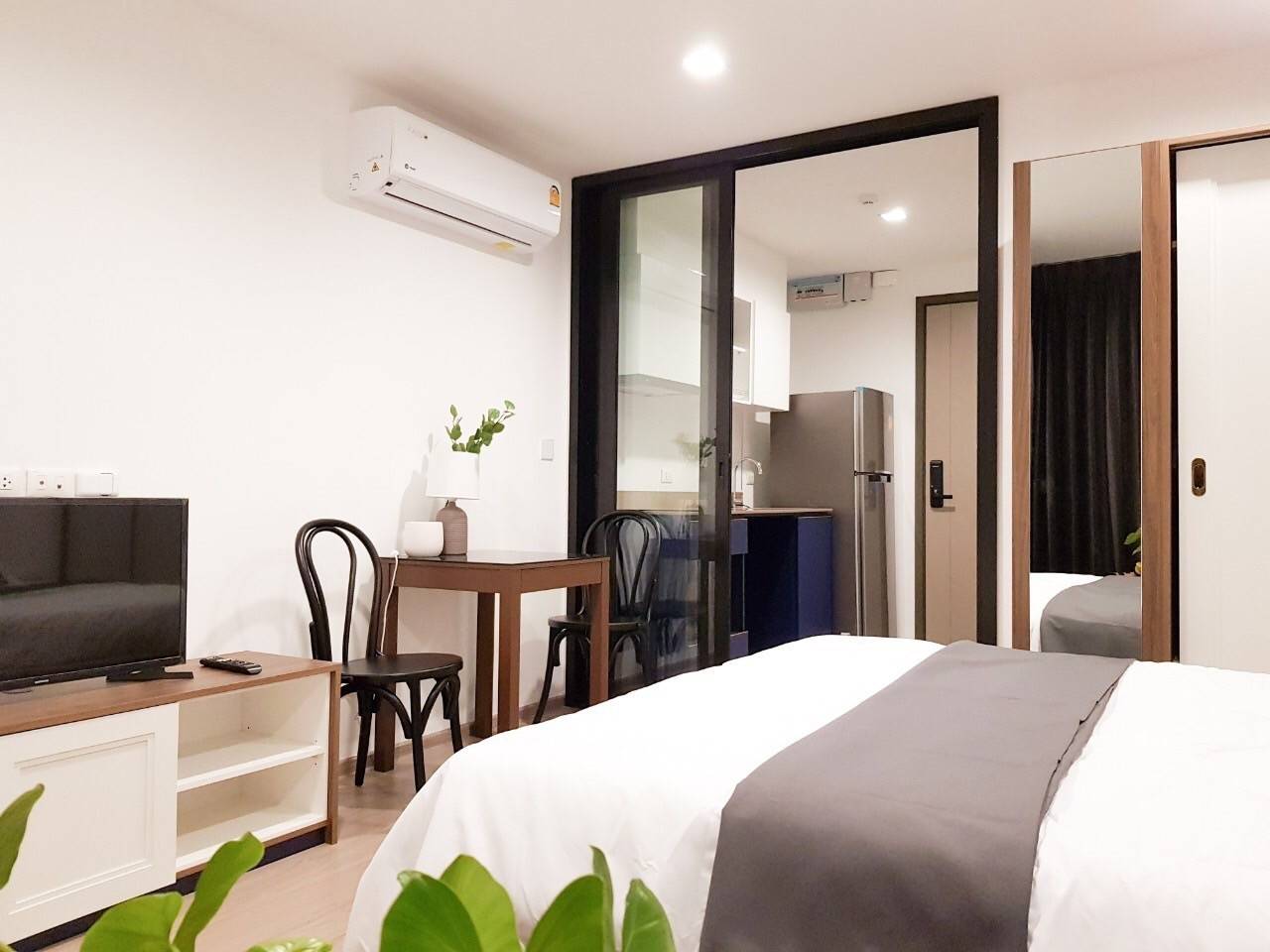 12ea8e865c60423dad391d9b31e98328