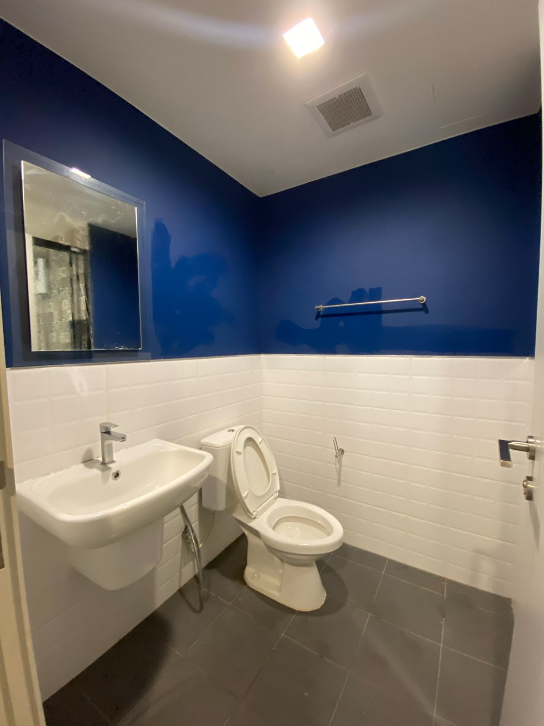 75a4d7a135ef4156952ff62de76f780a-1