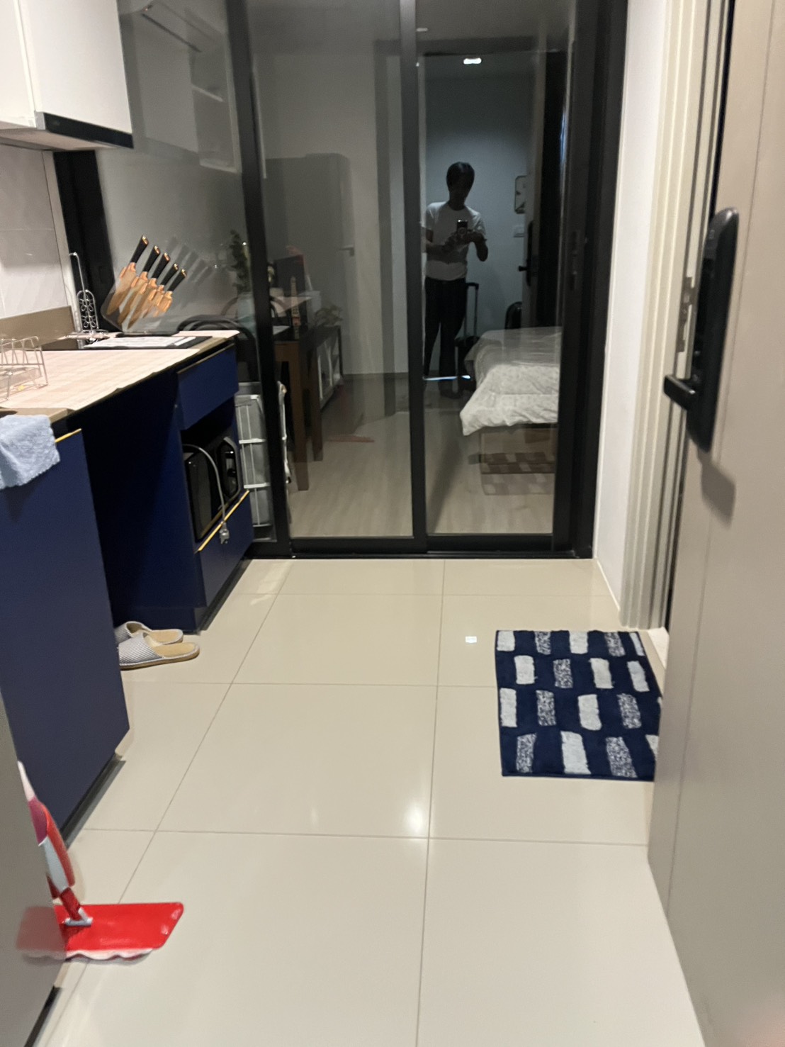 86c9f64a50544f268695a0f7e0e1cee2