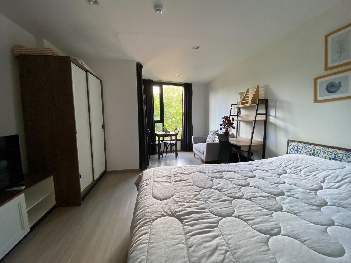 9be4daaeb96d40b6b3302f7cbf50f06b