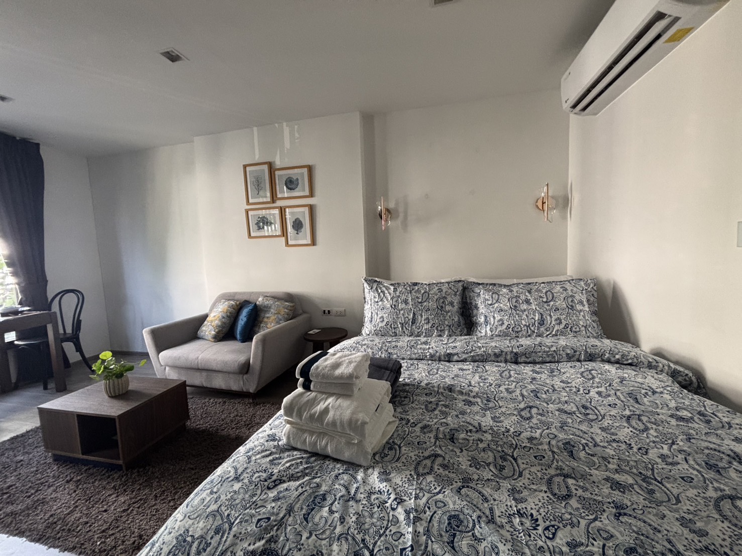 ad64727f1e3d40e5a514576901cf00e9