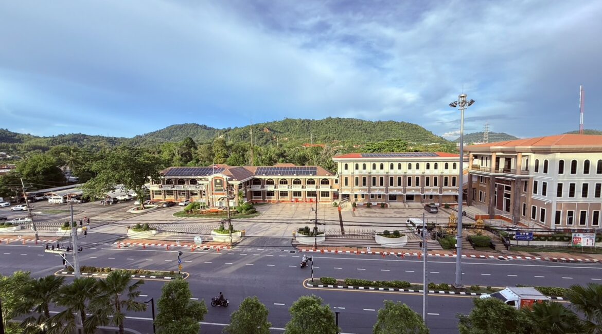 D condo reef phuket