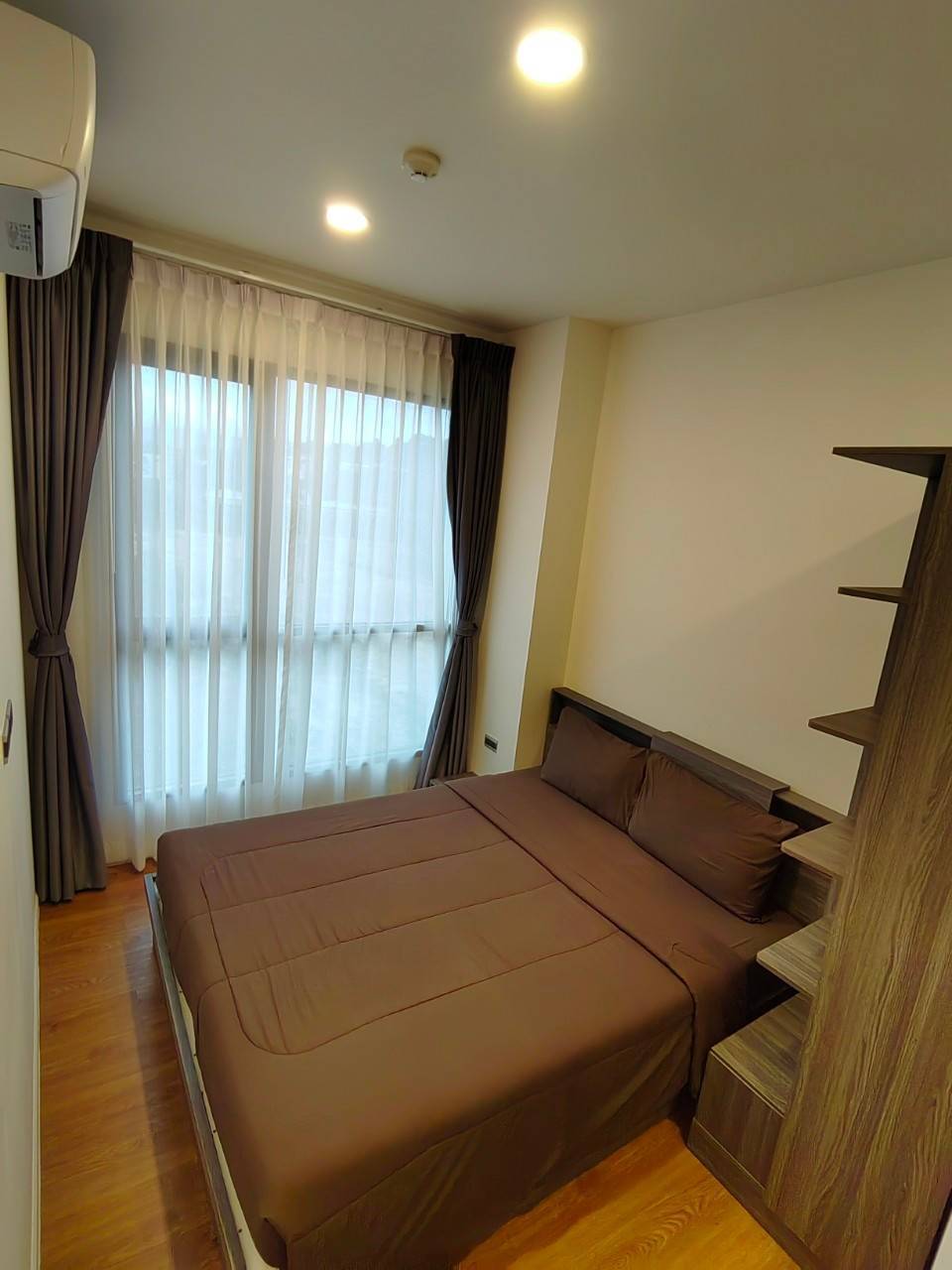 303835aedbca4f97ba24c72369db8196