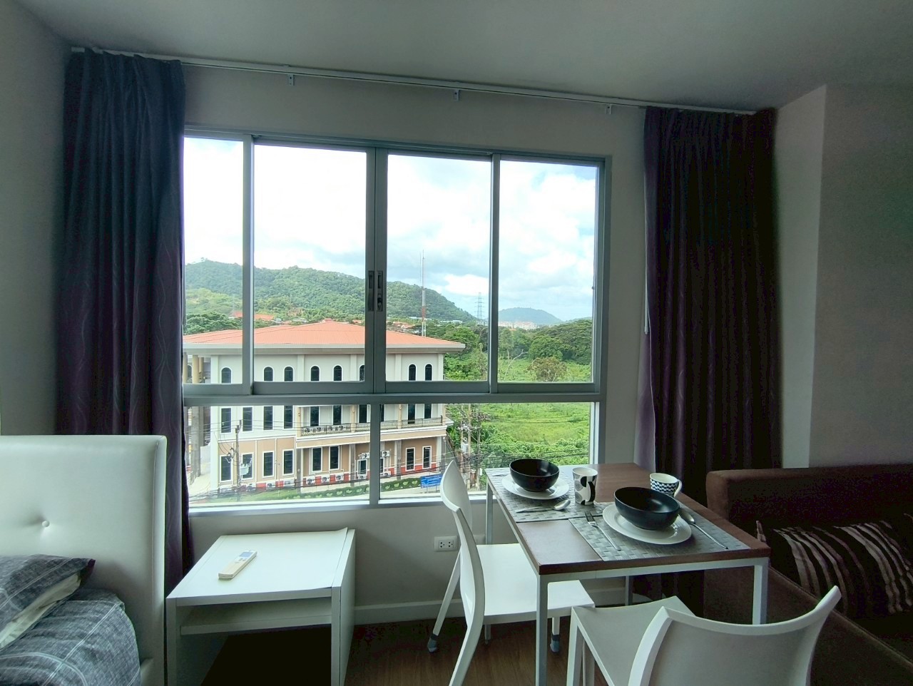 43ac55e8b6794e6999e846c363e5662a-1