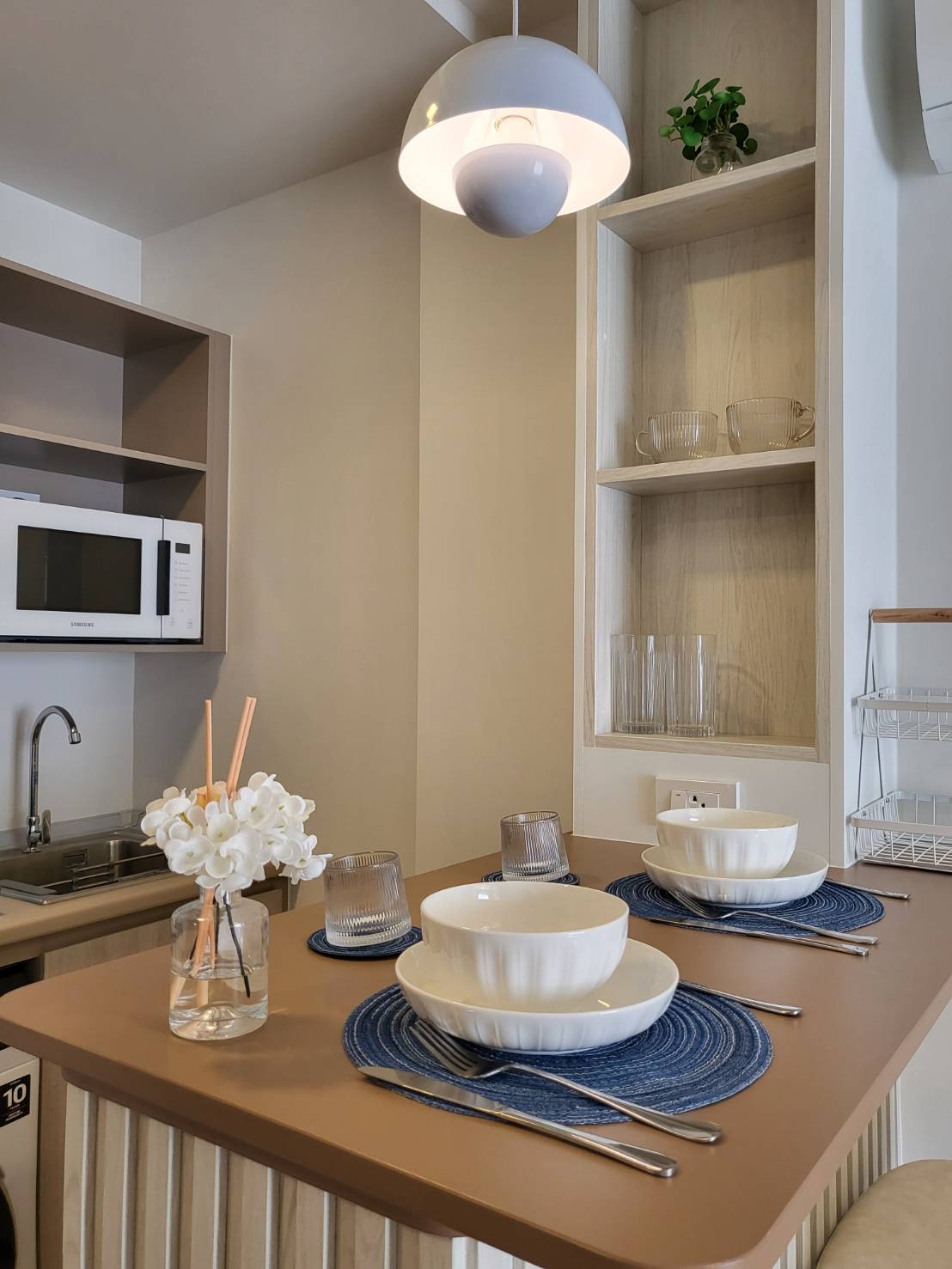 52e7528d05904555bd90e288cd1f4724