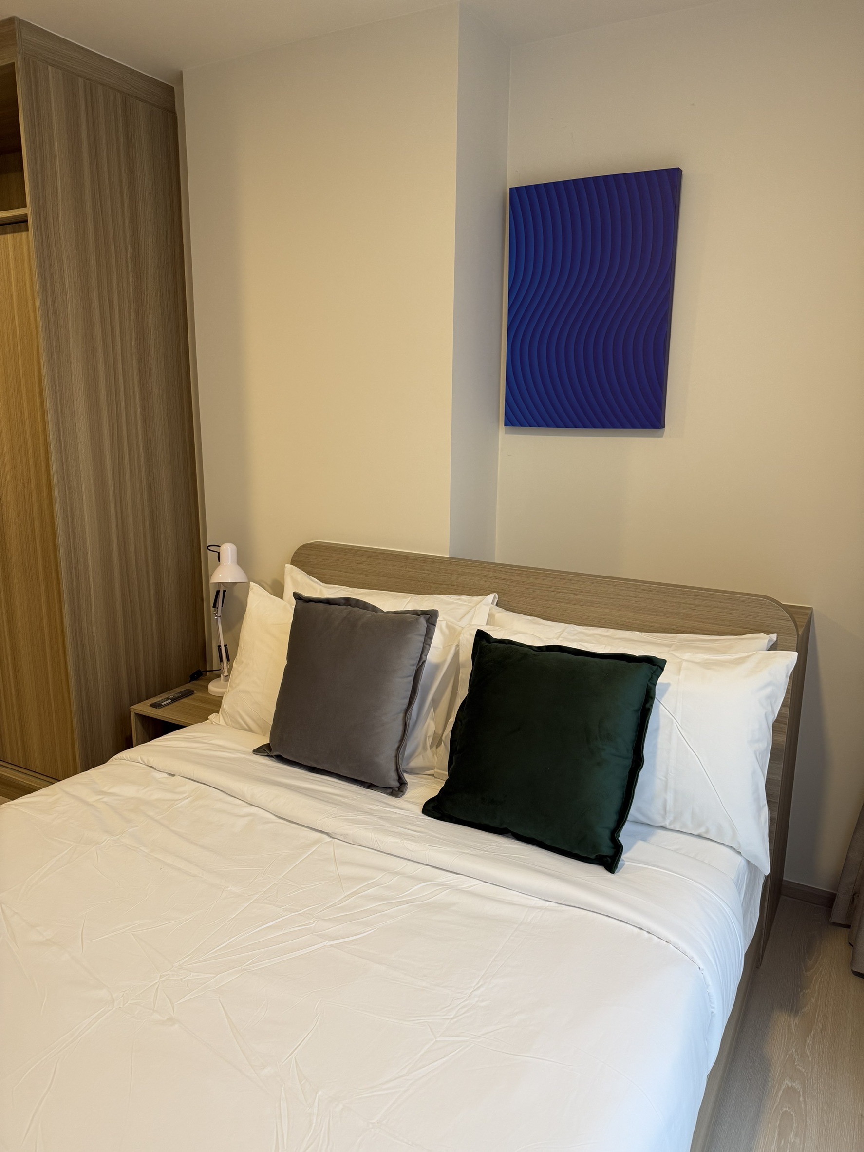 6fbe9bf2ff6741408783a820cd0552a1-1