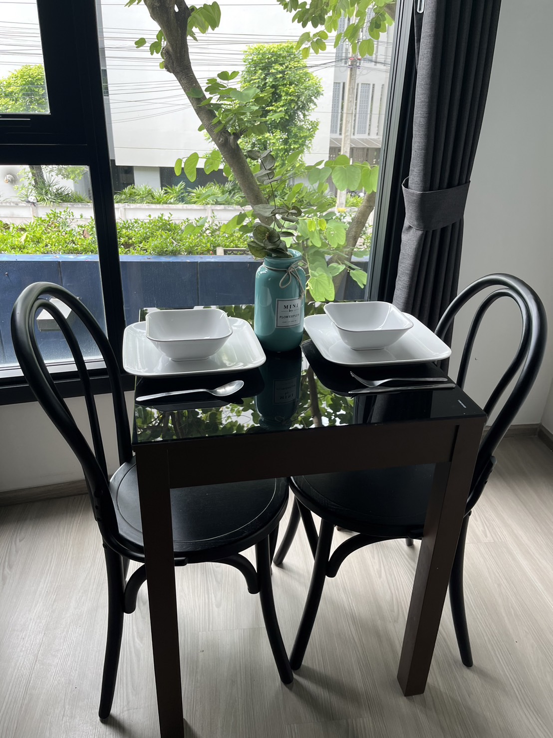 84201f212bb14b3cb775207594adac85-1