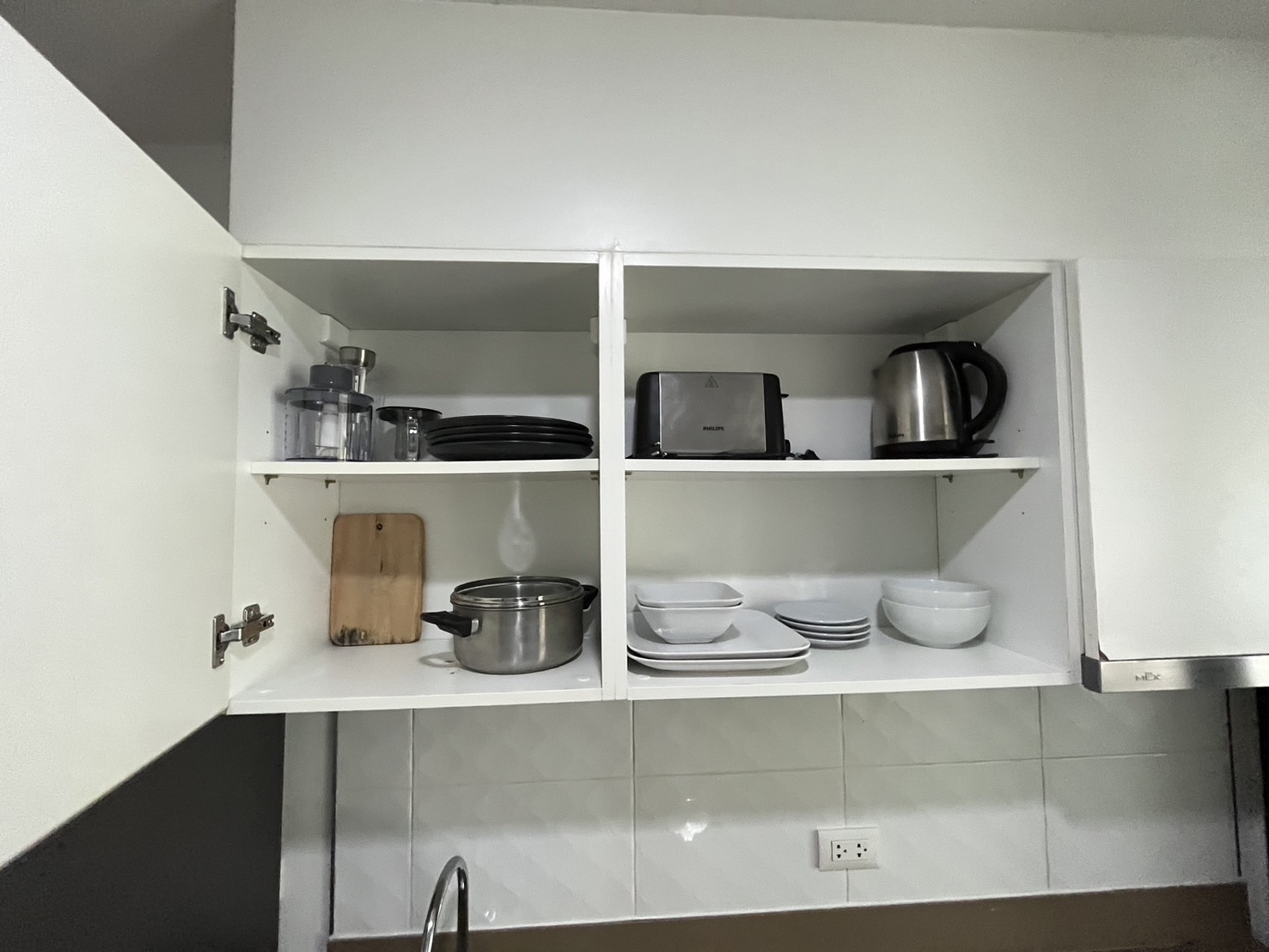 a3e164dd3cb8456ebbae0b8da4b47293-1