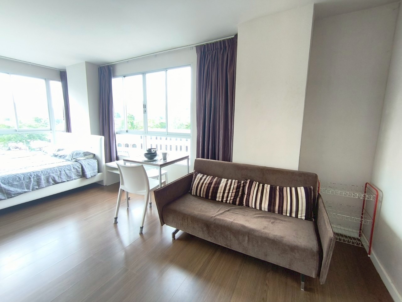 a4a7c5b096ef4e198db54cd5d7e09522-1