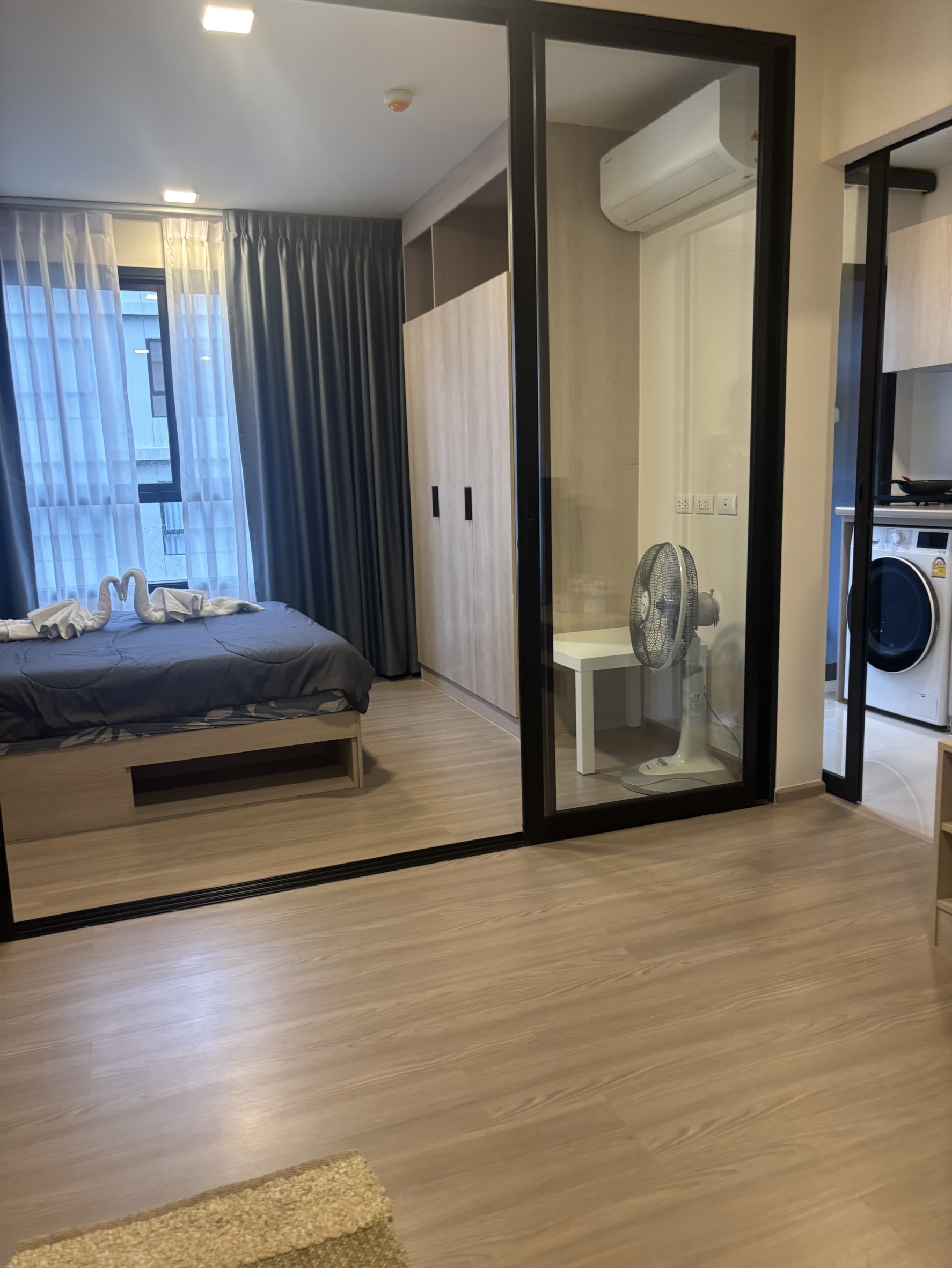 e9d73e7436734f4a85a296ca7685dbcf