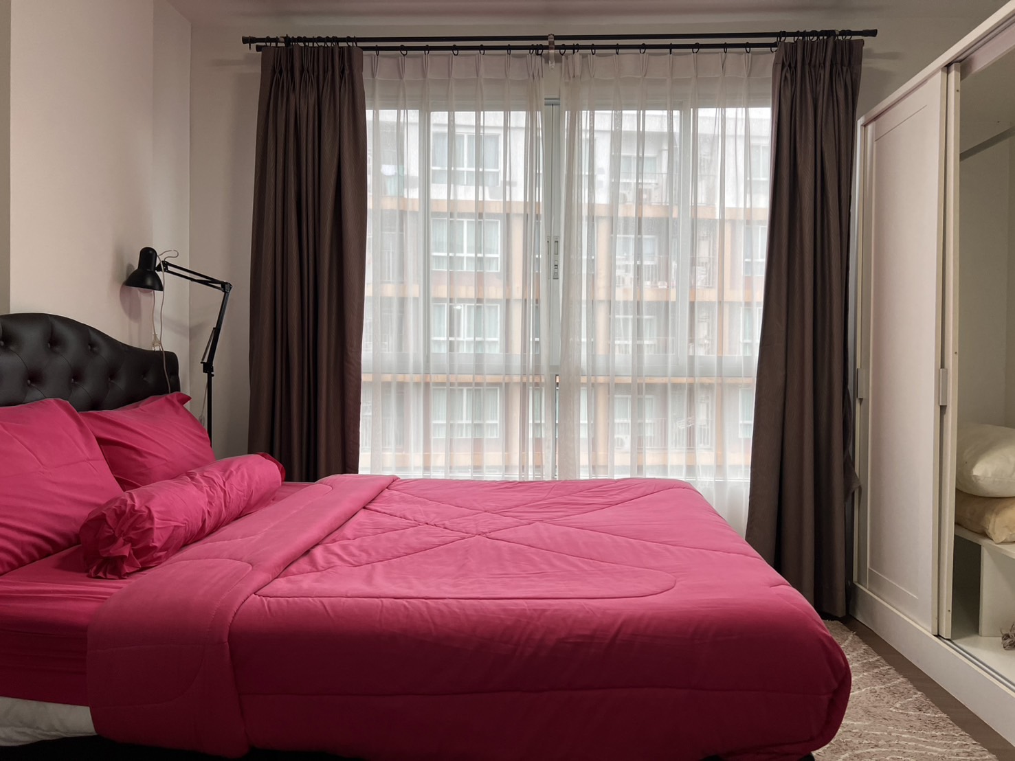 0a6625eb7e2041d2889afd15d7d23520-1