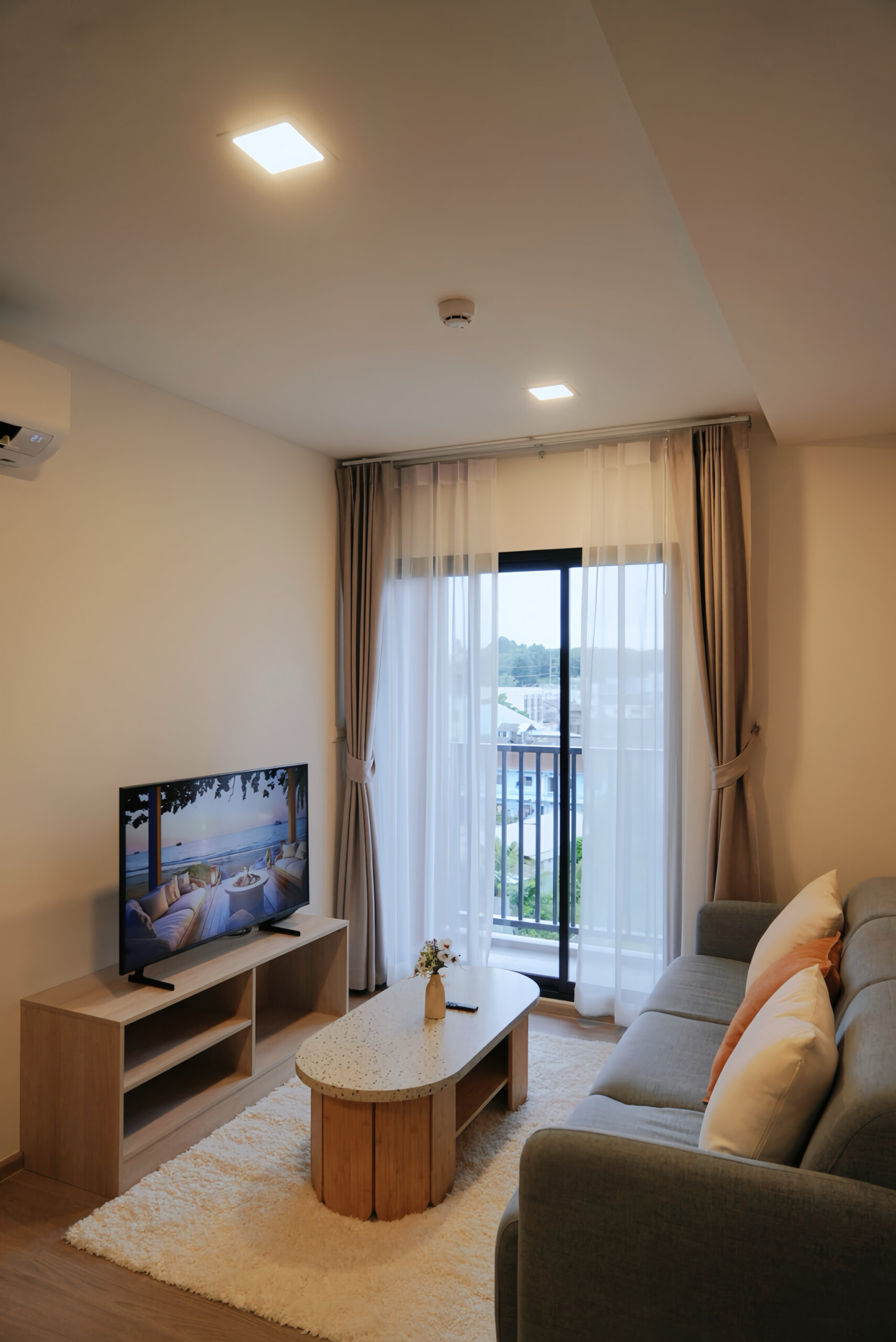 12bc2705c8314b45a90f84527625bfd9