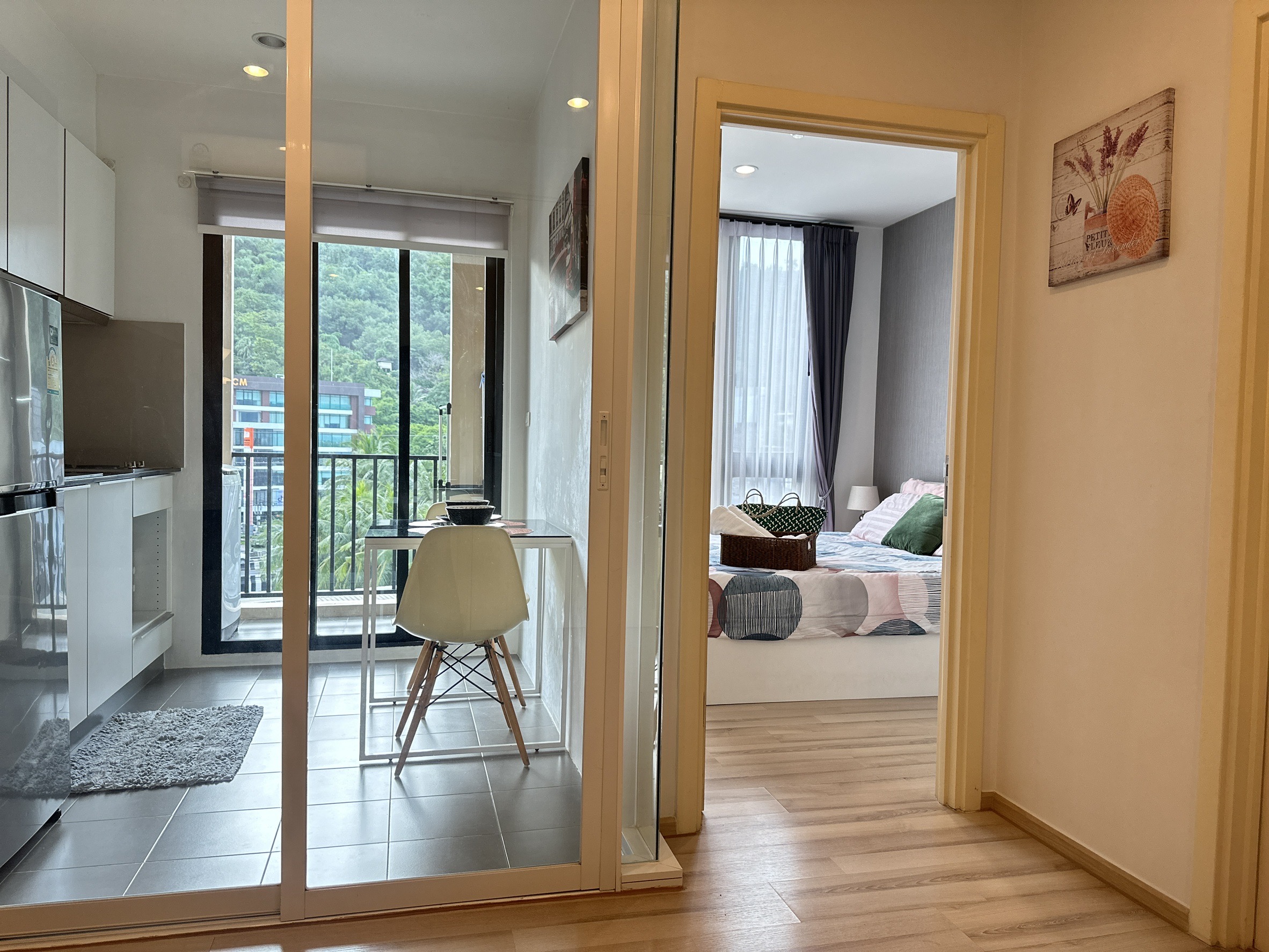 29d72e5cccc349a7bc30056cfee40608