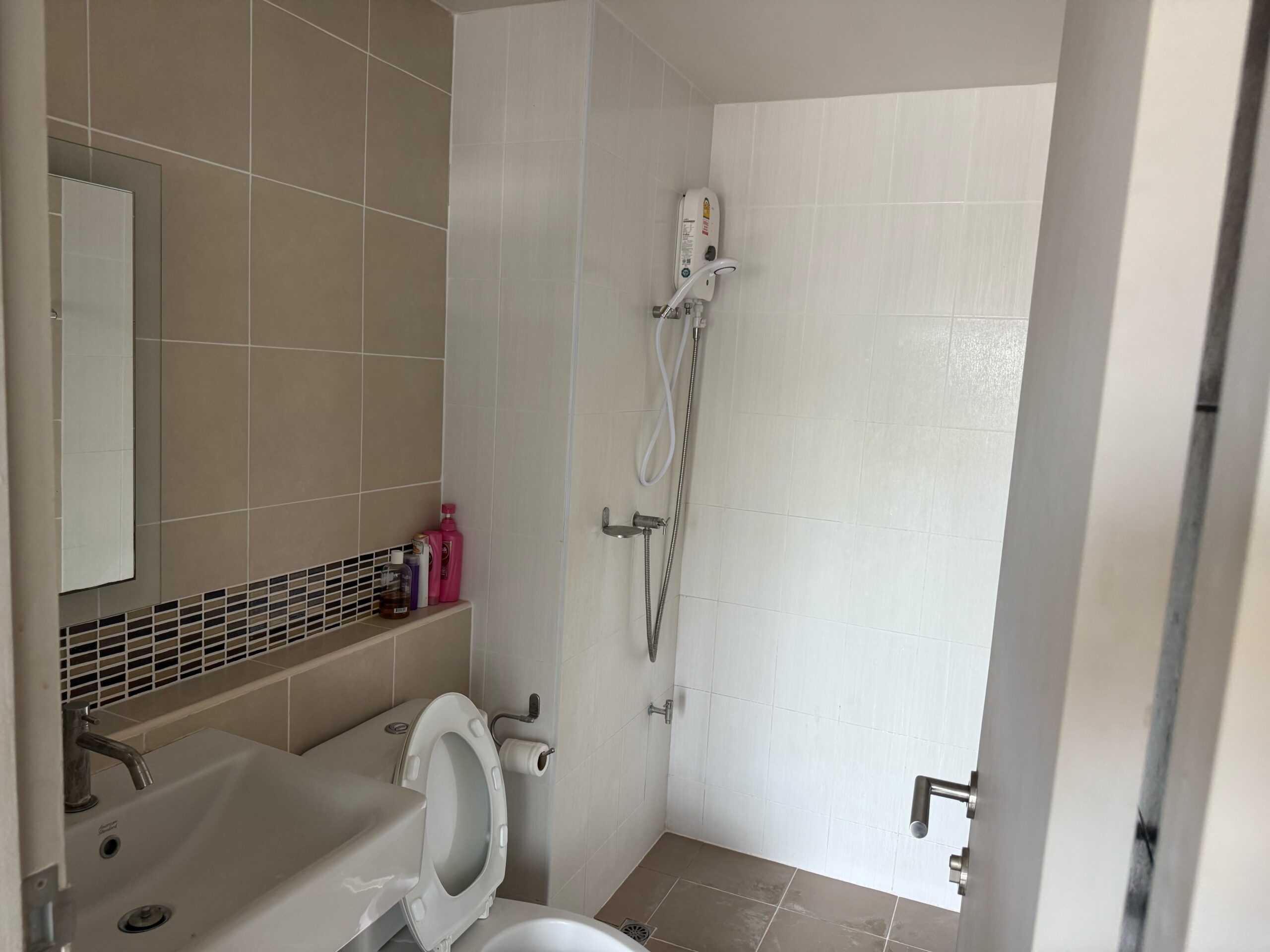 2bec7976d5b74af0954ca51aae65f88c-2