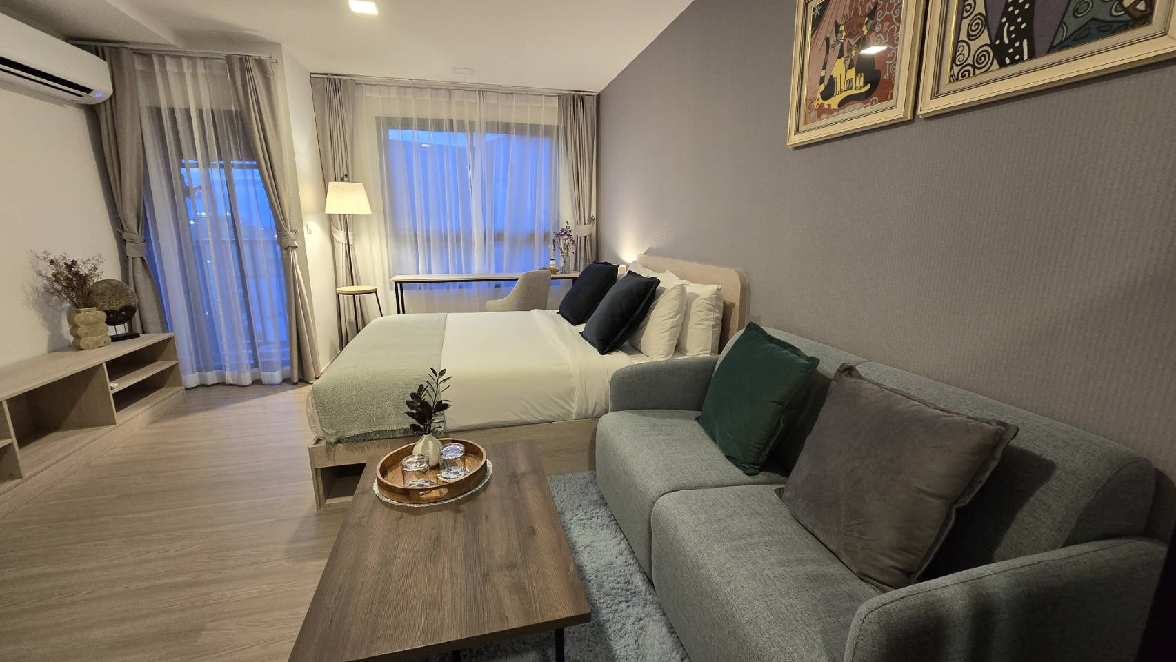 2e5f2e76436c4130a2fdfbf978718082