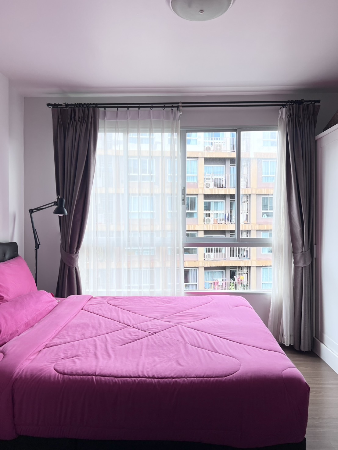 44e7cfd52fcc4b1ba1b8acf481b91135-1