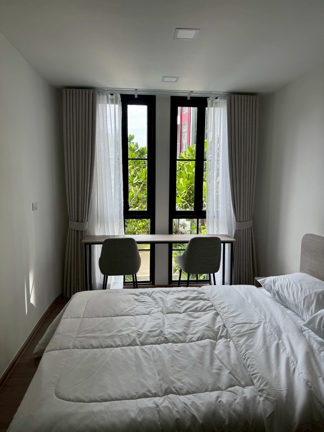 4bfdafaf675c4c4ea4cc056690f37751-2