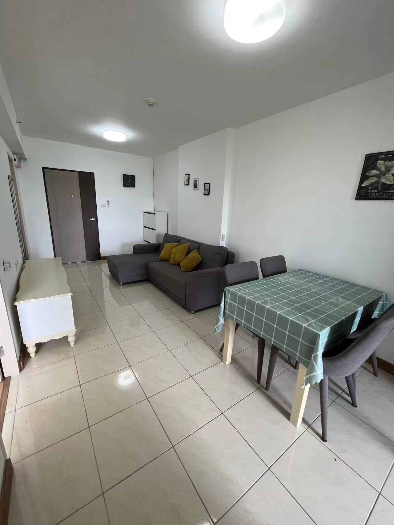 55d825e3cd9047bf8bcd8e0c189b453a