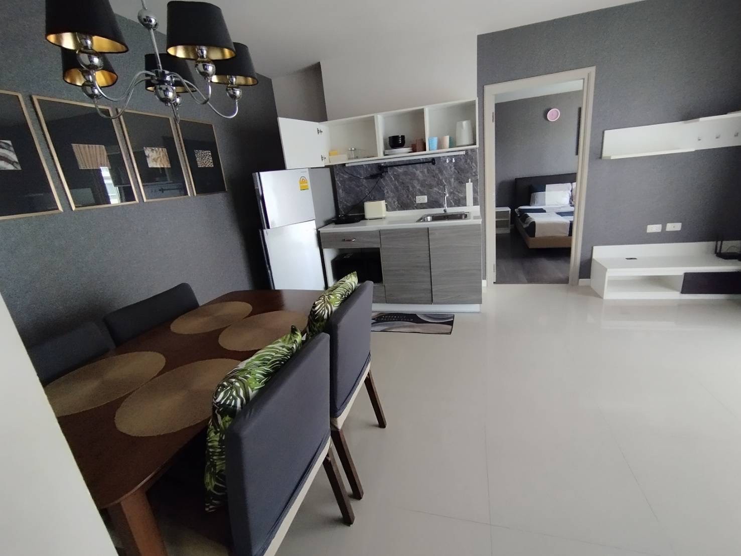 5cf3589b4e9e4185a6c4e218d66b5033