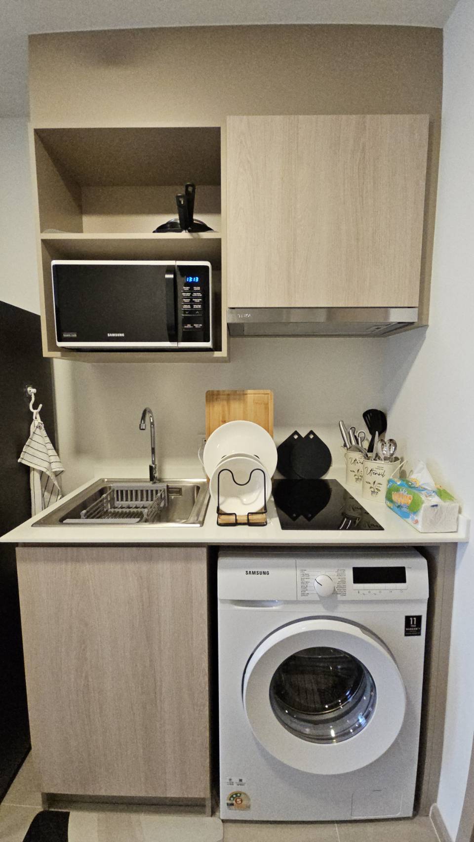 8cc8dee98d7c449eb845048296e8f752-2