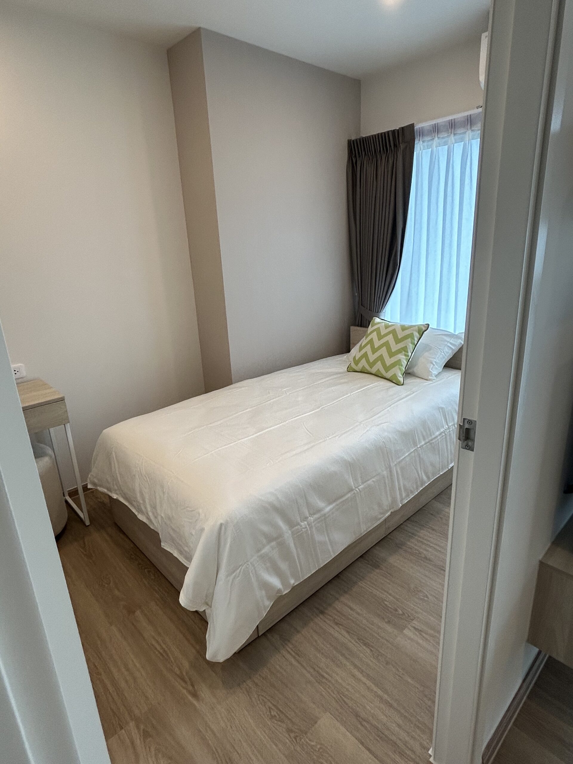 9E963629-37D9-4259-9E34-7DAE86040013-2