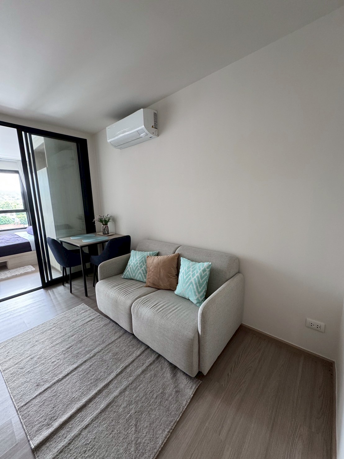 LINE_ALBUM_10625_250610_3