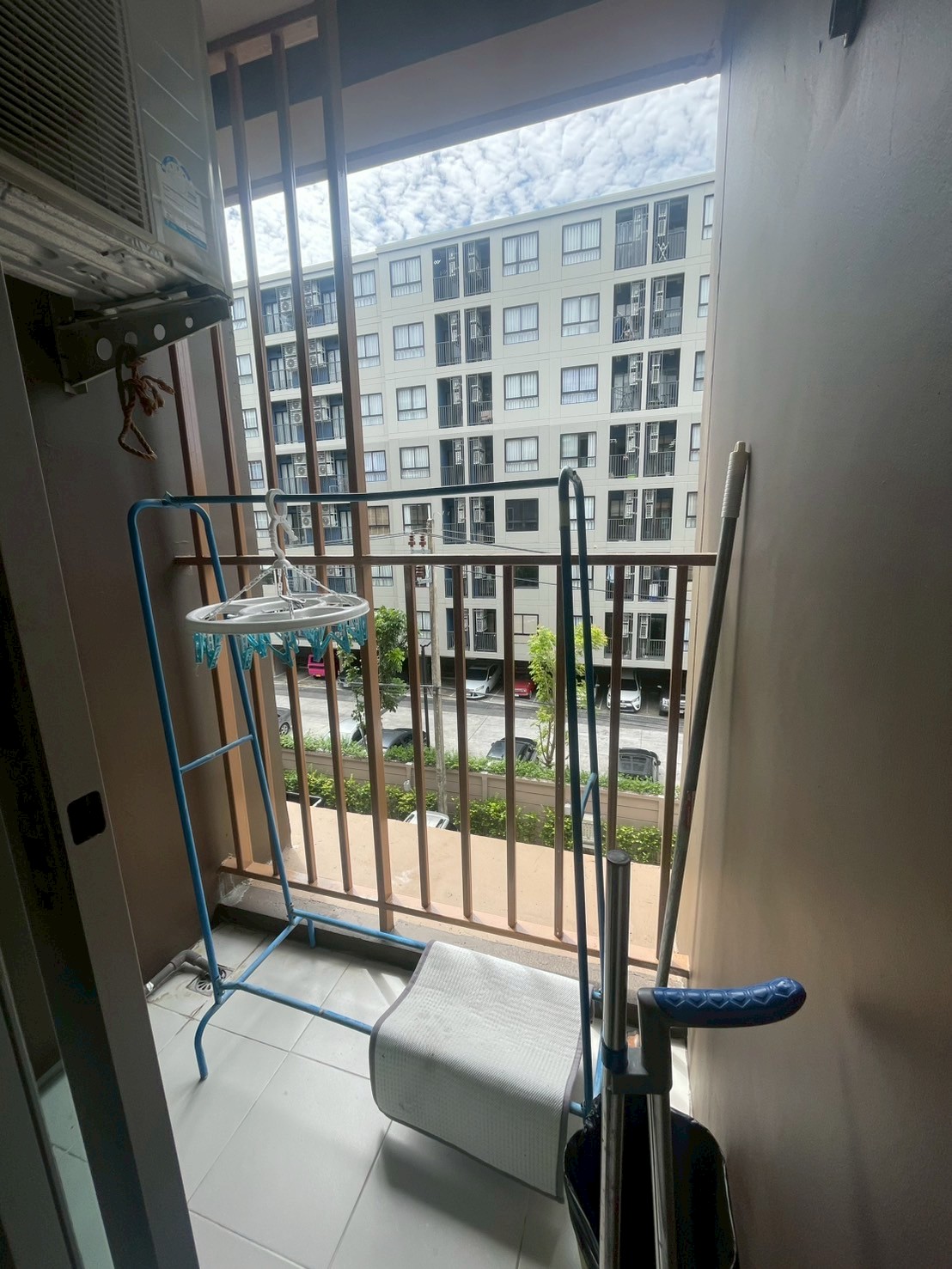 LINE_ALBUM_DCC133_250703_1
