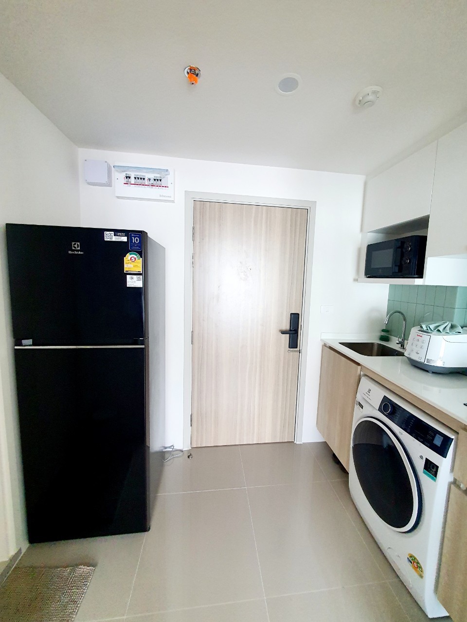 LINE_ALBUM_condo-Phyll-ตึกc-ชั้น6-ห้ง388_240331_17