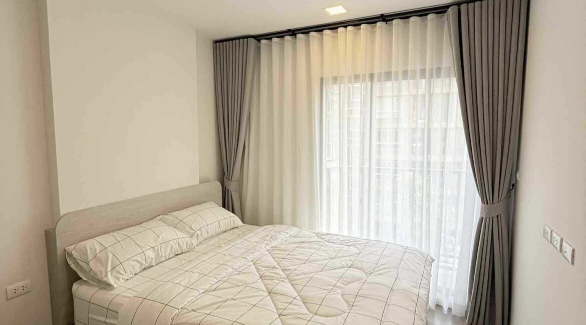 bed52cb05ba840e28cc661dadfbd0107-1