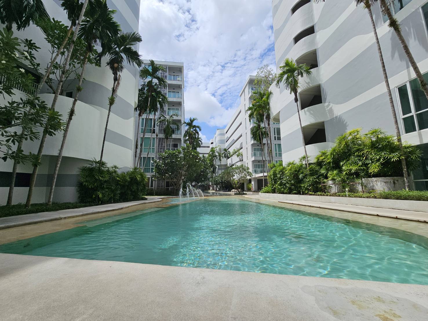 da5d4225af8144aaa2523d924a5cec0e-1