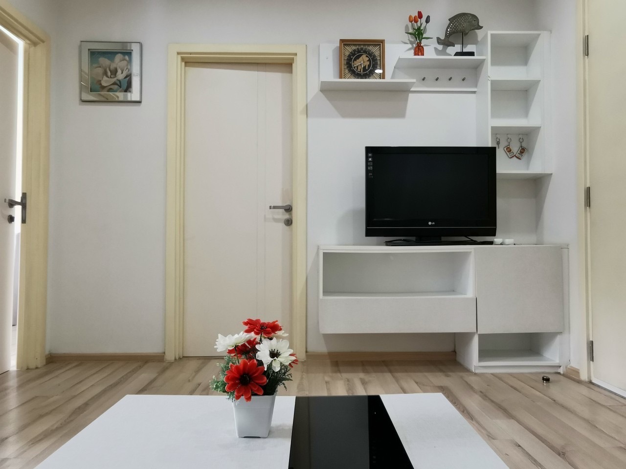 de8e5222698d445d918790d11726f146