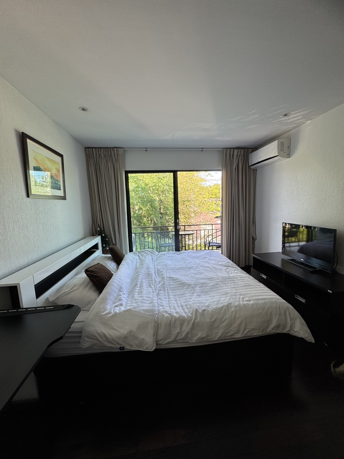 01188b5bdf36455299929e4b194ee286