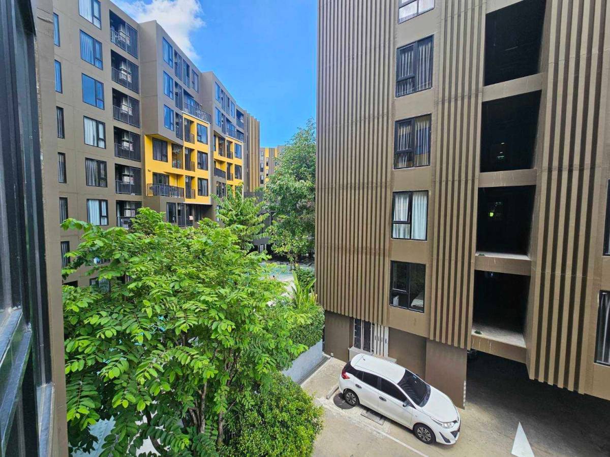 0139075cbfa84bd18eb33ec77eb16c61