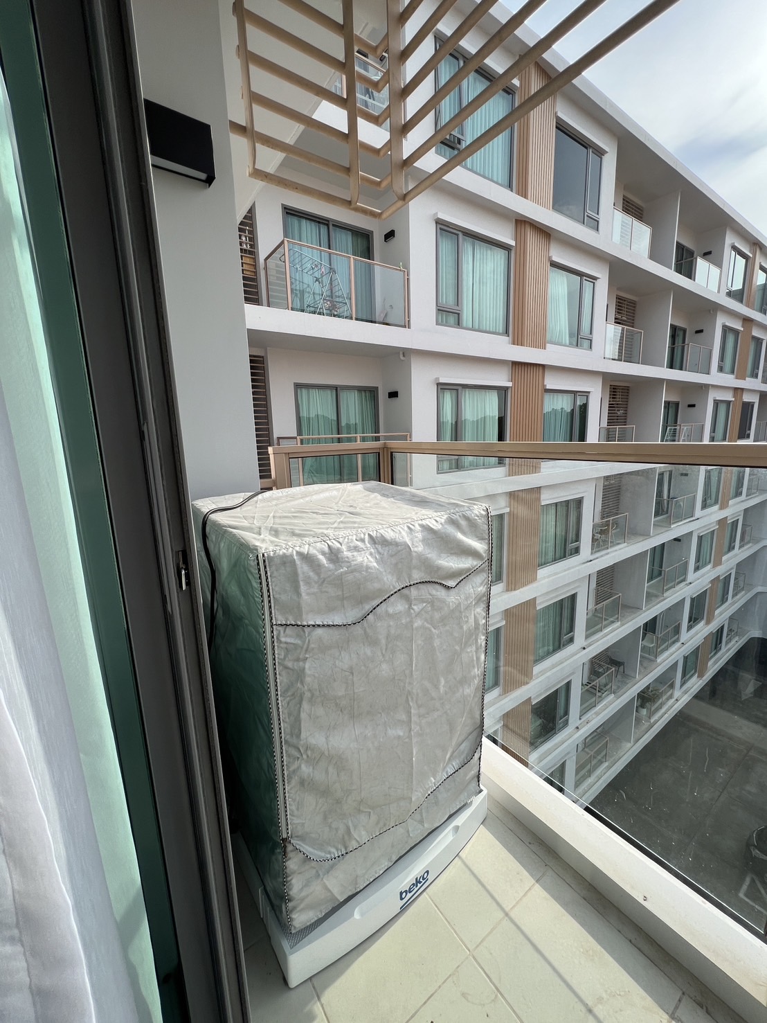 054c8388728c49f0aba3aff106c41aac