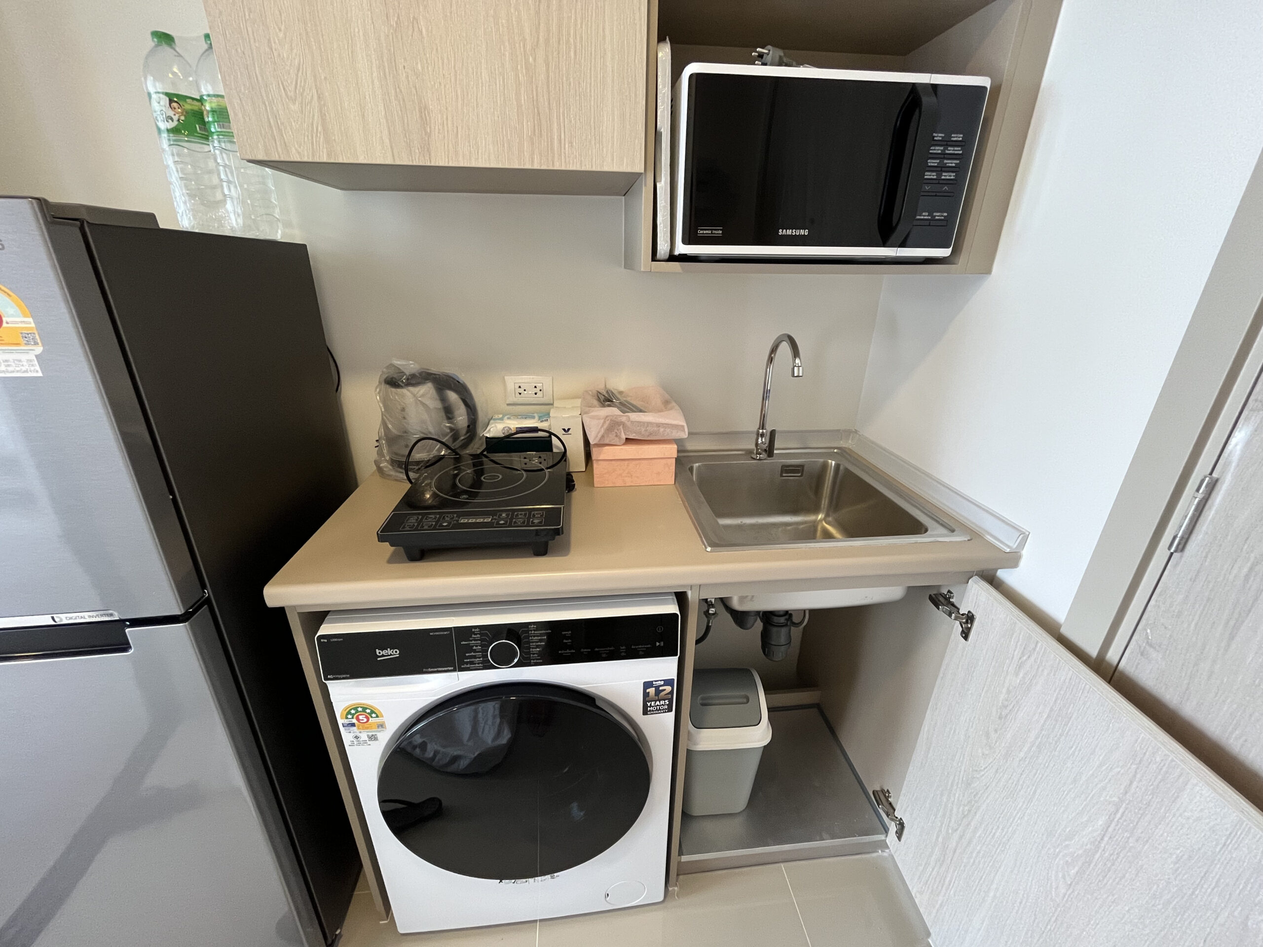 0ac4fa489a6a455ebeaef8b031c00cf7-1