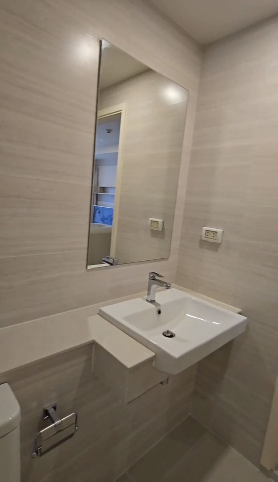 0b1f554459684492a002efbf3e065fee