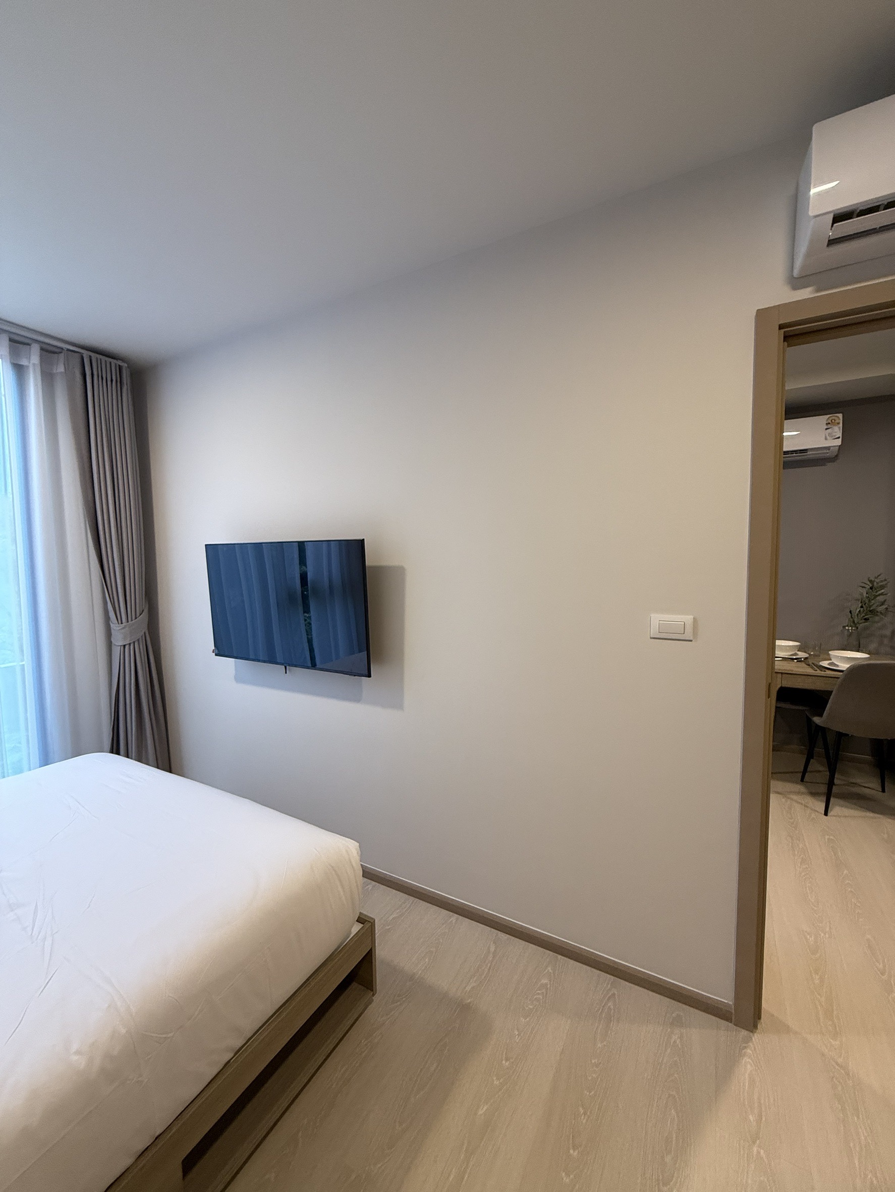 0e6027e931f04fbebc1a2e5e6858c43f-2