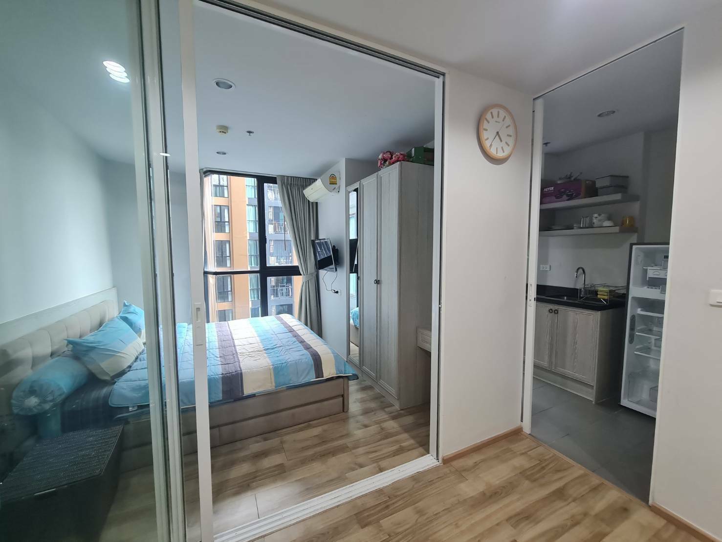 118dcb92481b4479b9f77b6ca8a3db75-1