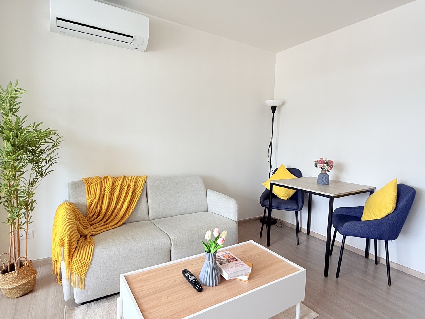 1303d64b487742d3b3f52d3d2016e9e0