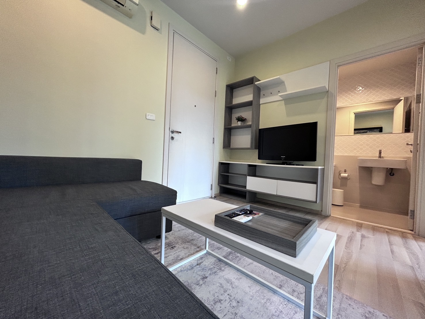 1792f6de5f7843cb8dfbf7bed1be5655