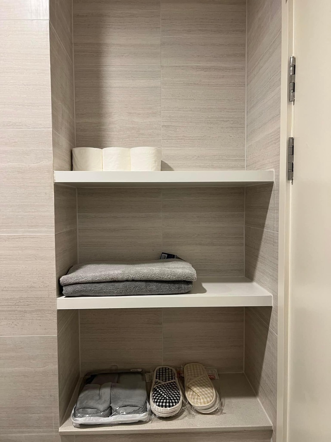 218884a67d0b44f3bbbc7add259bb8f8-2