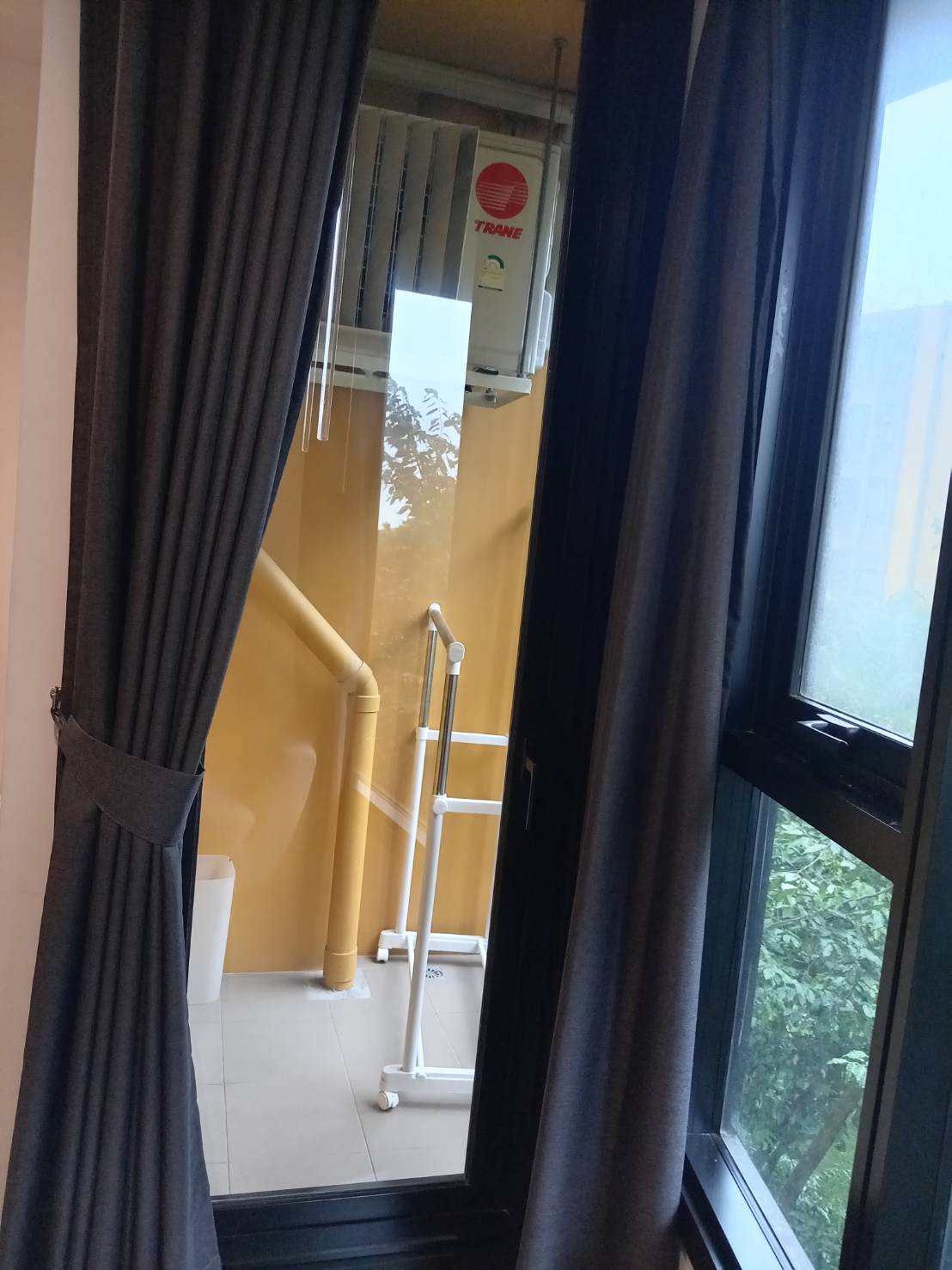 21f82ae1476a4766984ebb832f6a054a