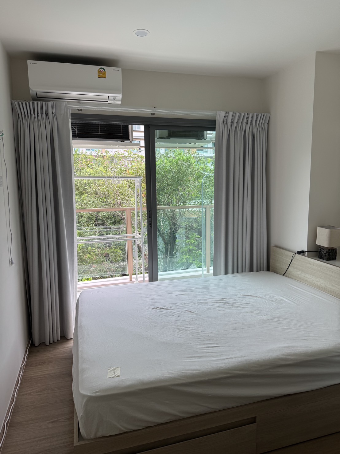 22563ebe344e40cea90fd5562cde1e49