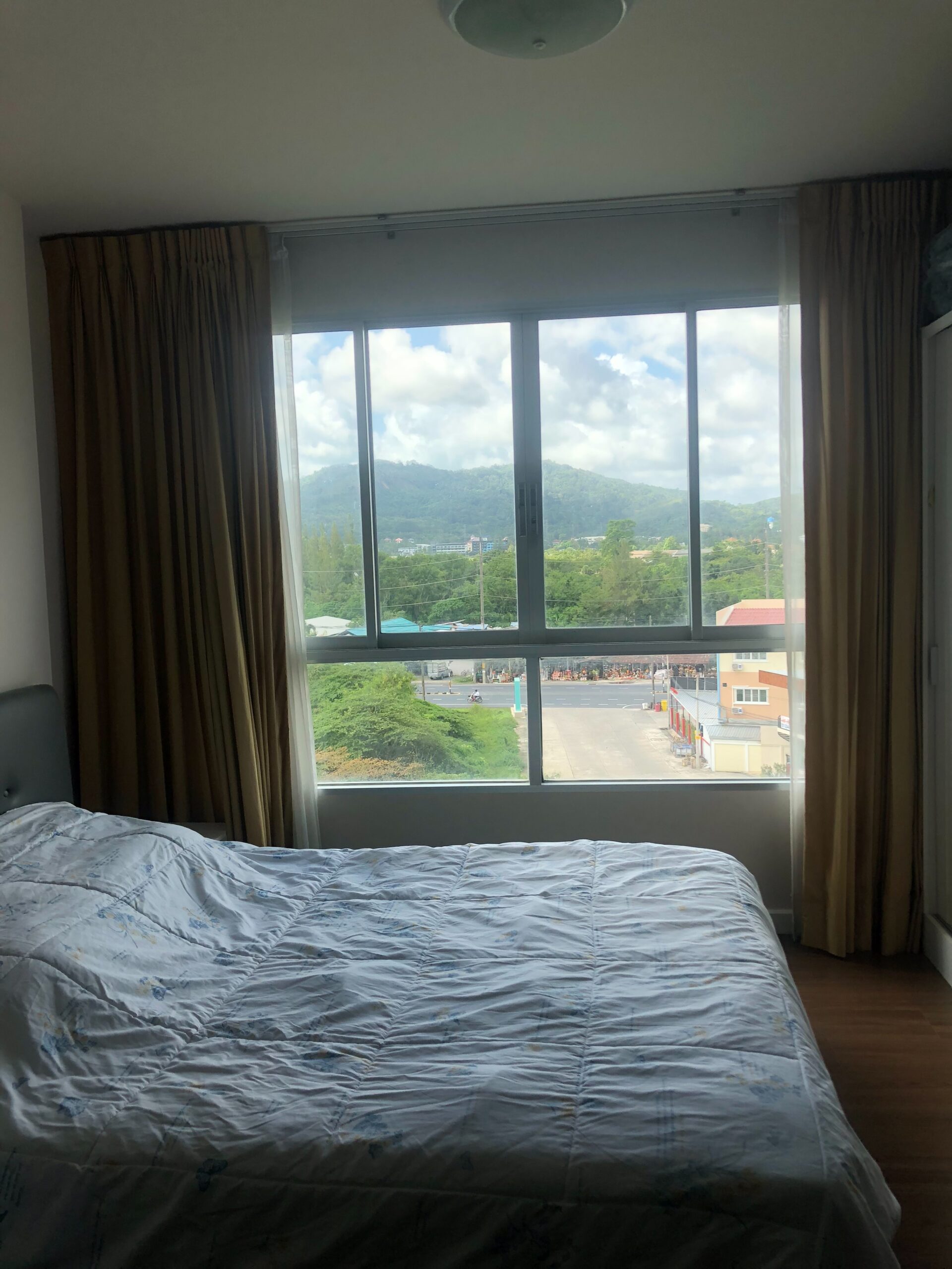 25598b23a3e14e249c7b94fe406e34dc