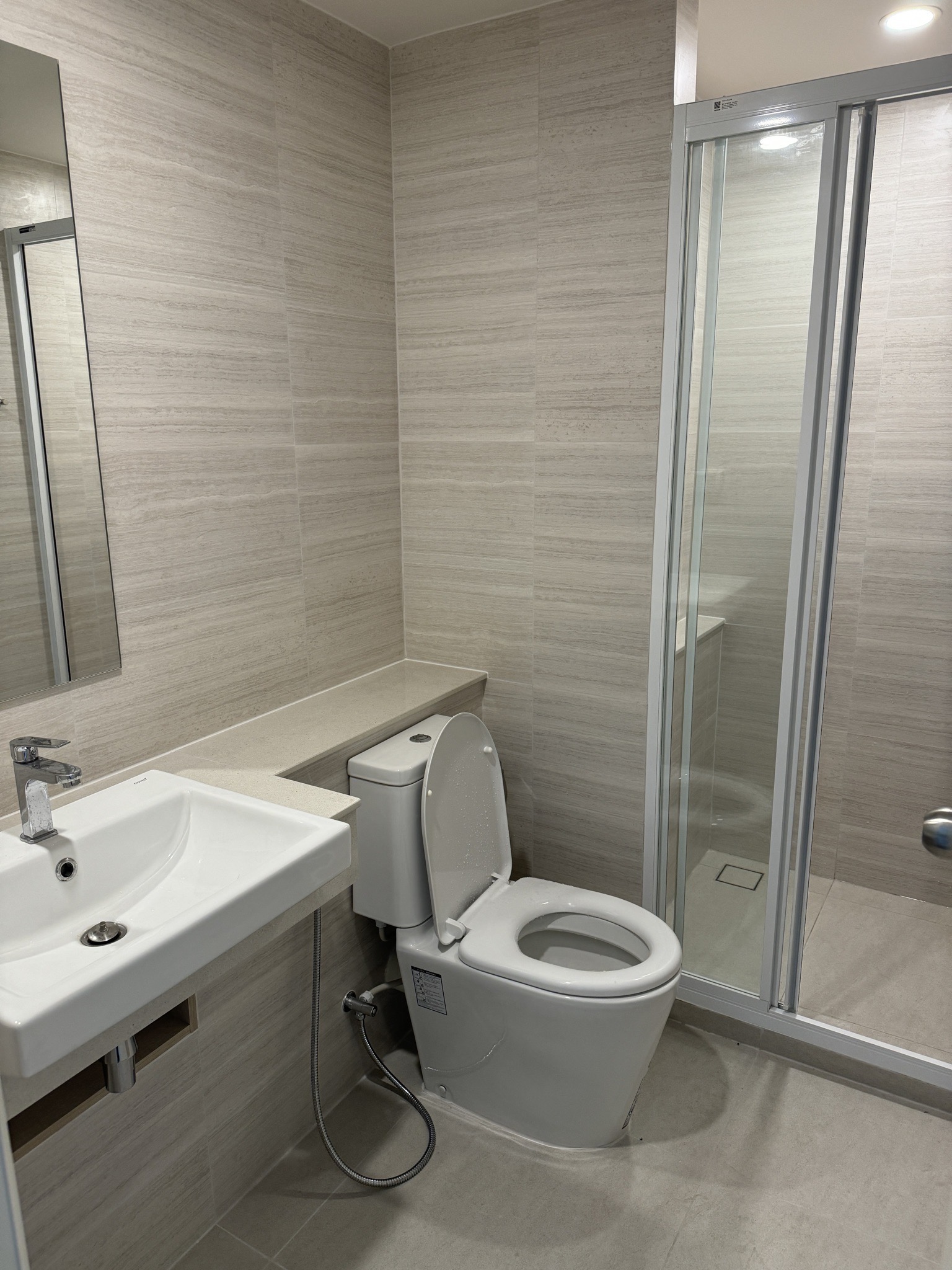 258f078bab2a4424a3374a10ff882930